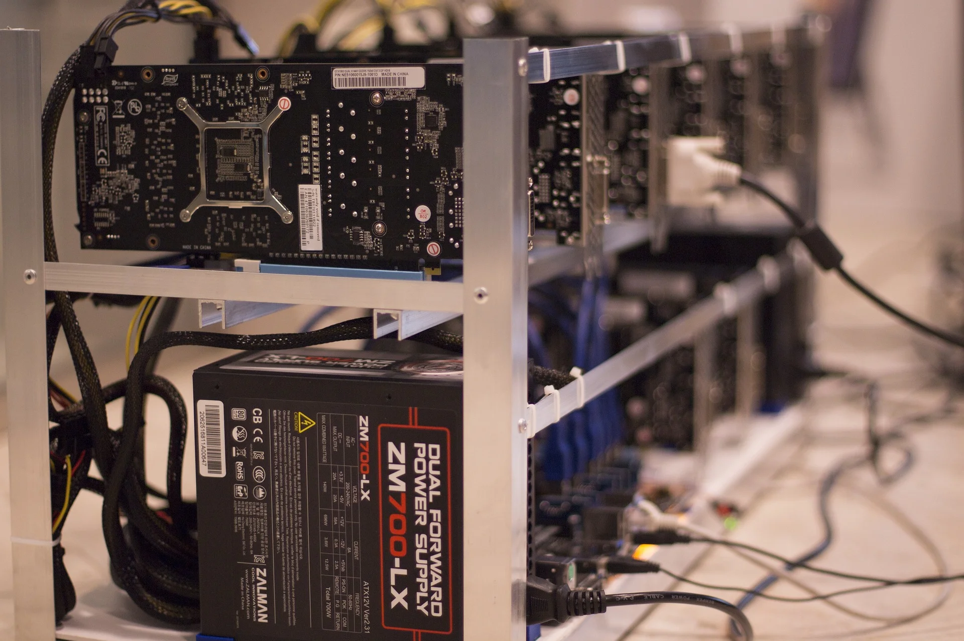 bitcoin-mining.jpg